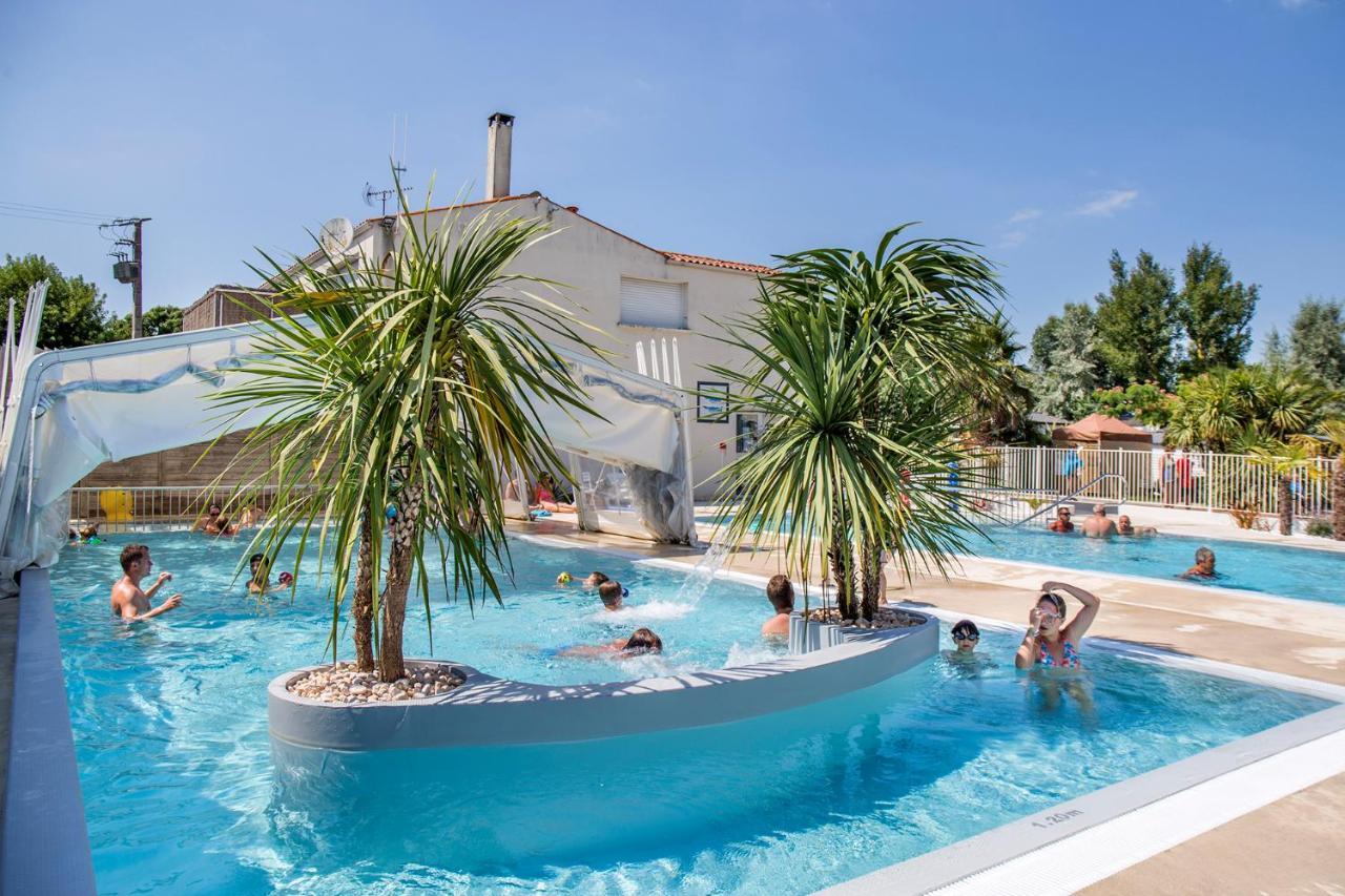 Camping Antioche D'Oleron La Brée-les-Bains Dış mekan fotoğraf